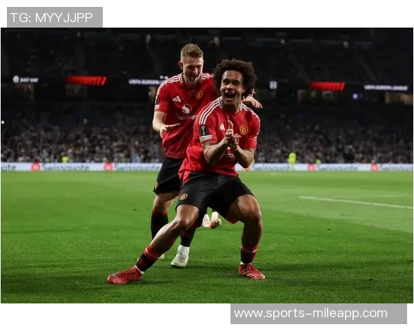 失落的天才齐尔克泽24岁加盟曼联却无首发机会前途堪忧